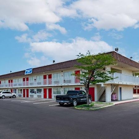 Rodeo Inn Pecos Ngoại thất bức ảnh